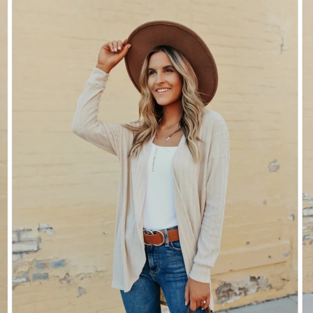 Lightweight sweater cardigan